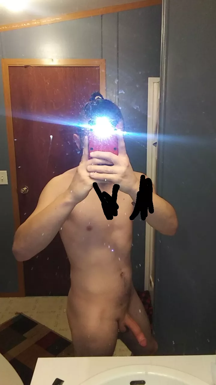 [M] Rate me plz (1-10)