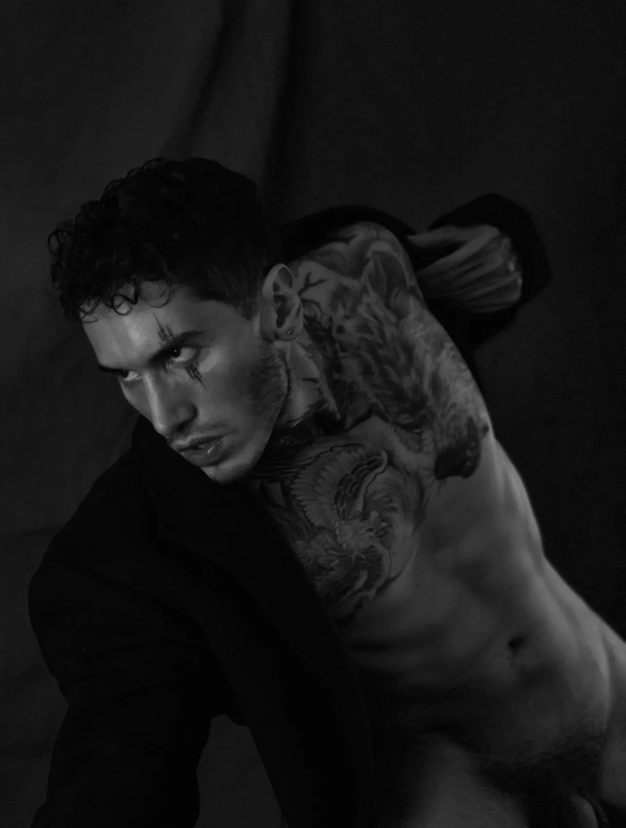 Monochrome is an addiction