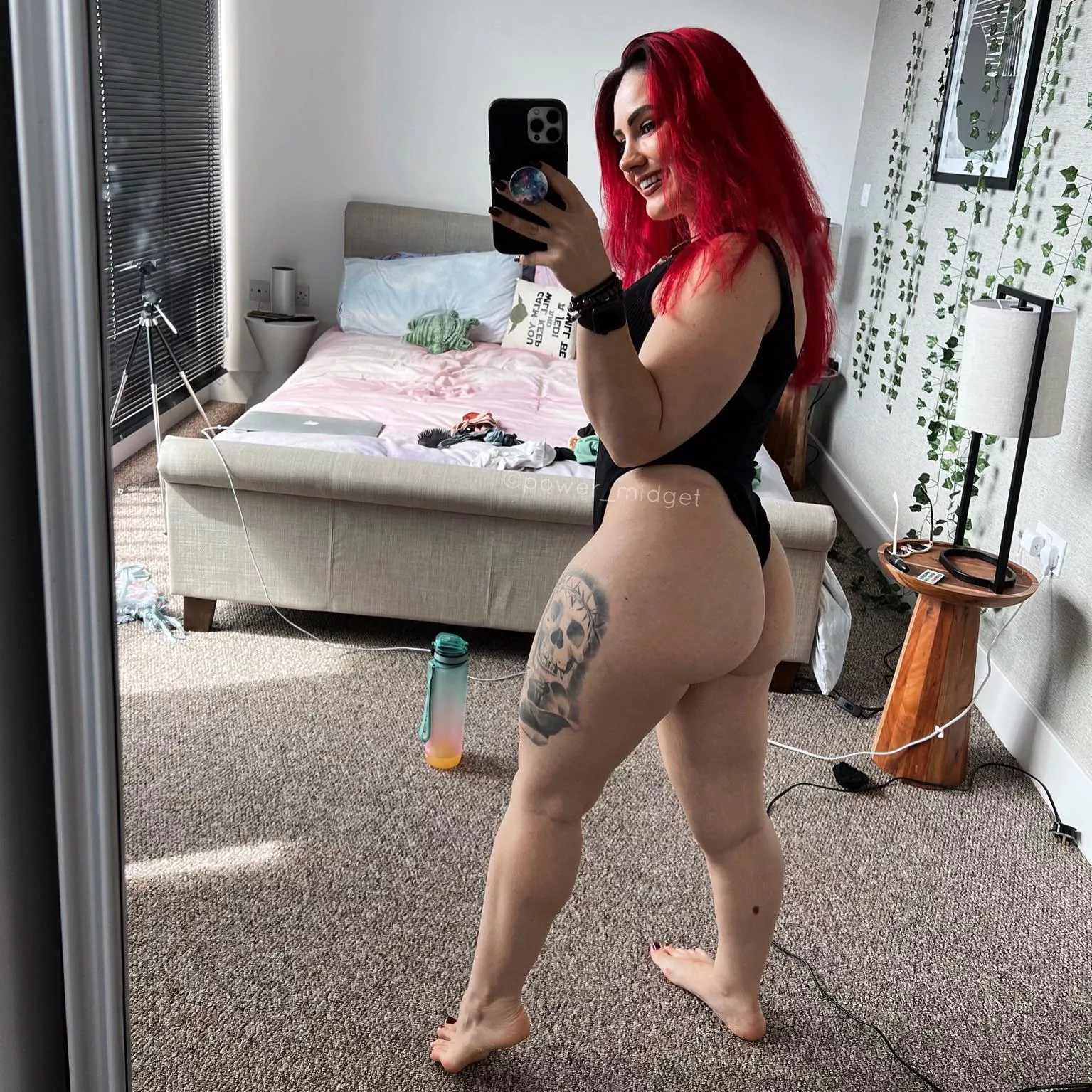 My calves stealing the show 😂😂