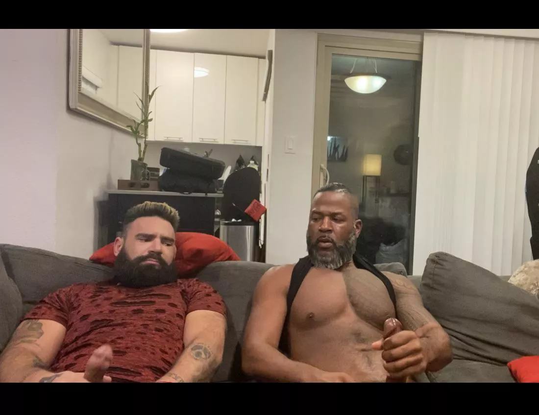 My roomie and I stroking. He’s got a nice one