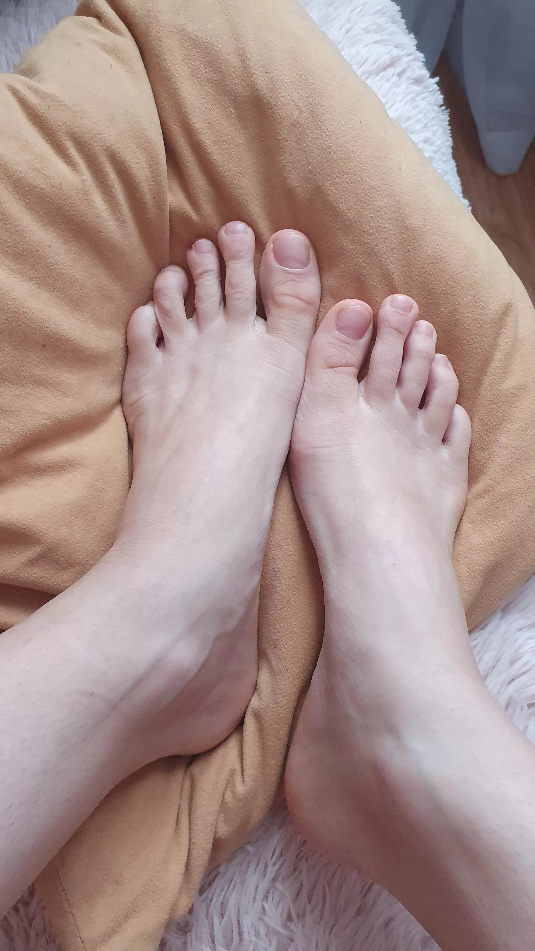 Natural Ukrainian feet