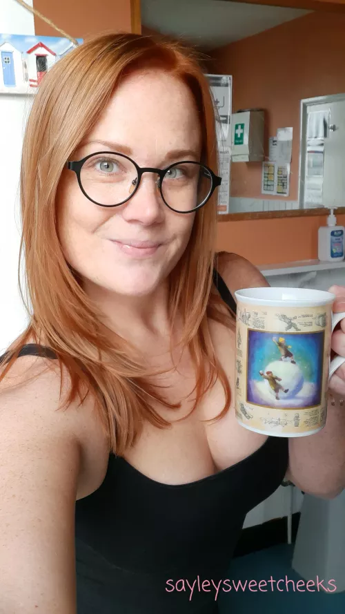New hair!! What dya think? (And of course a coffee)