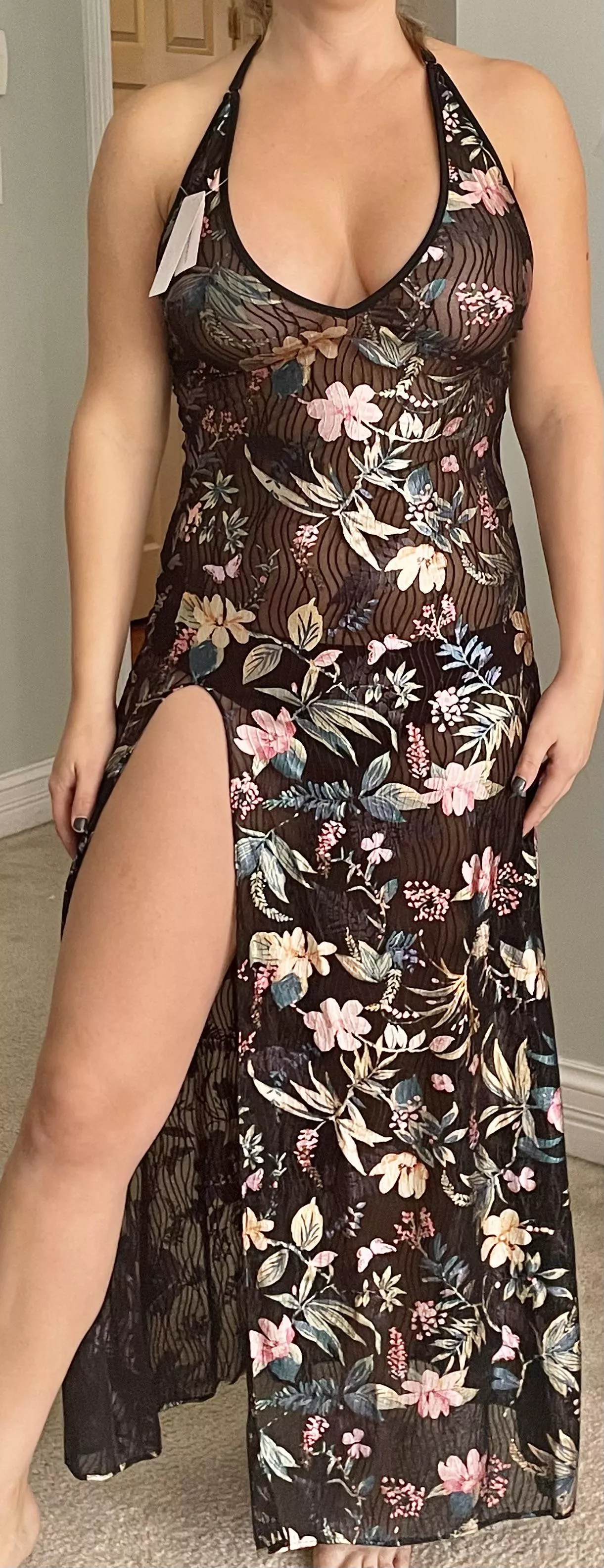 New WW dress. Can a 39 year old pull it off?