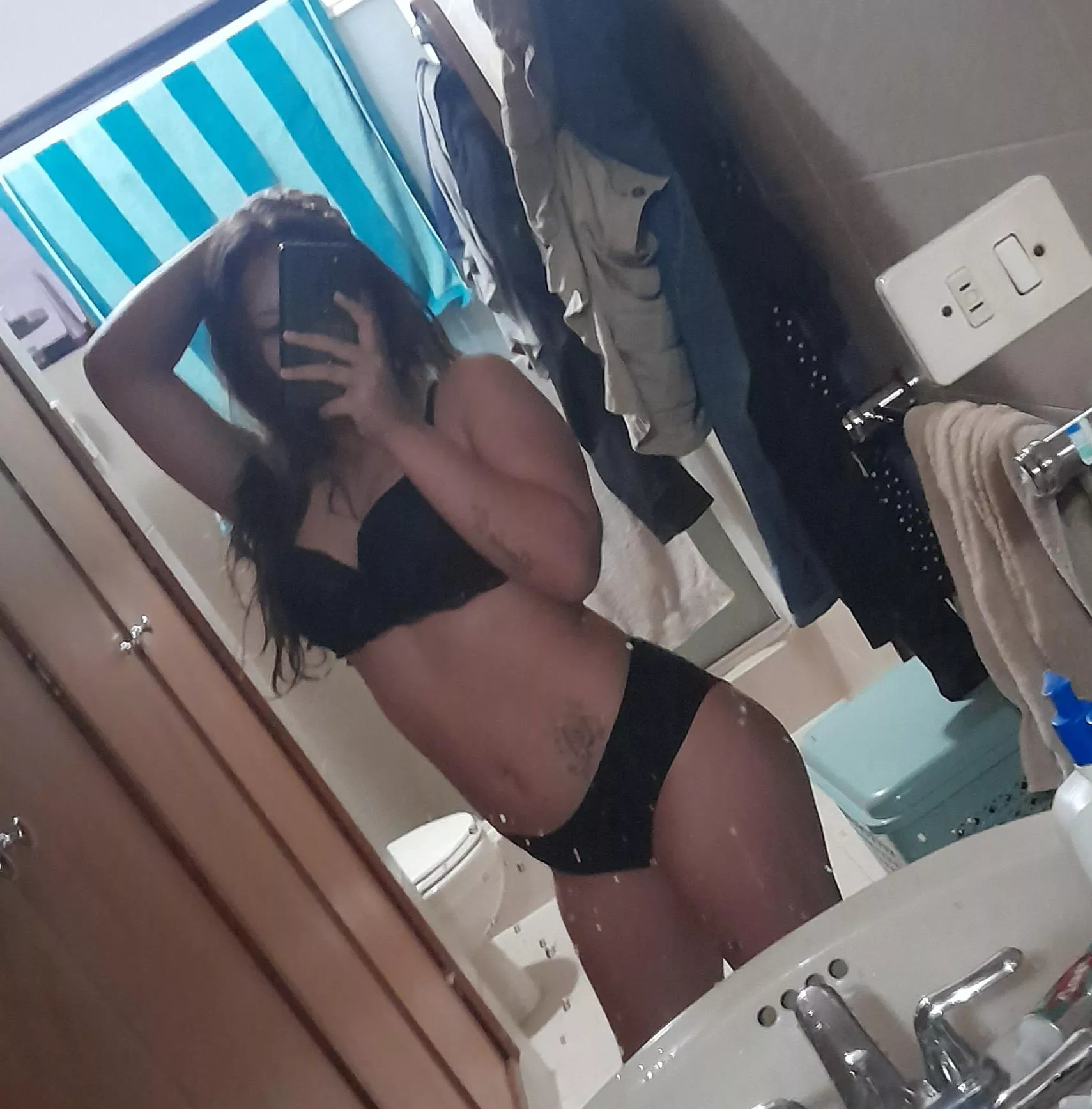 [Selling]🔥(20) years old [F] 🐇 latina lady looking for my SD♦️ (custom pics and vids 📸, private cam and sex tapes , sexting or GFE 🎀 ) i can verified ✔ Kik : Fanimendez_20 Snapchat : fanimendez354 (ONLY PAYPAL🤑)