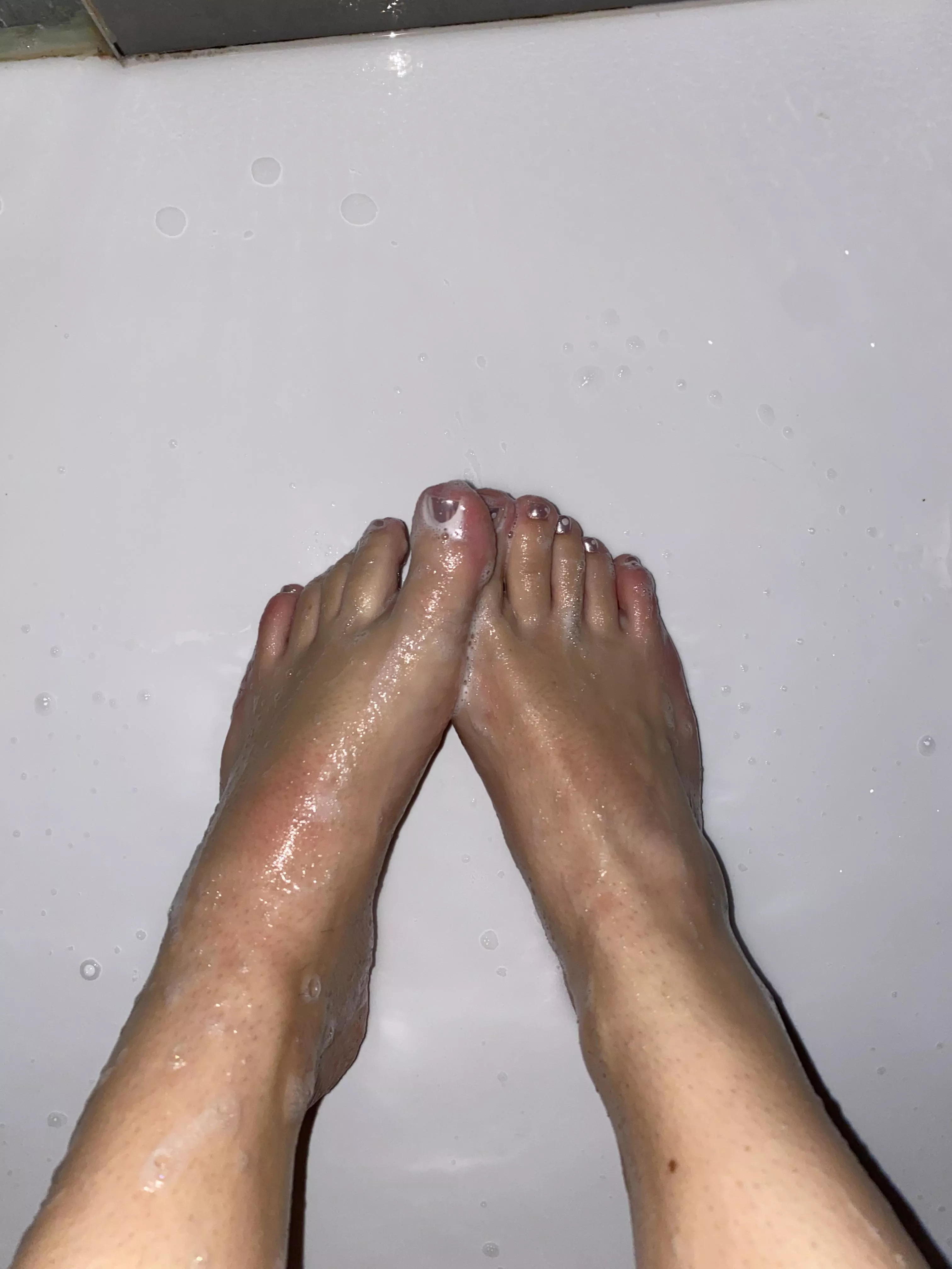 soapy toes