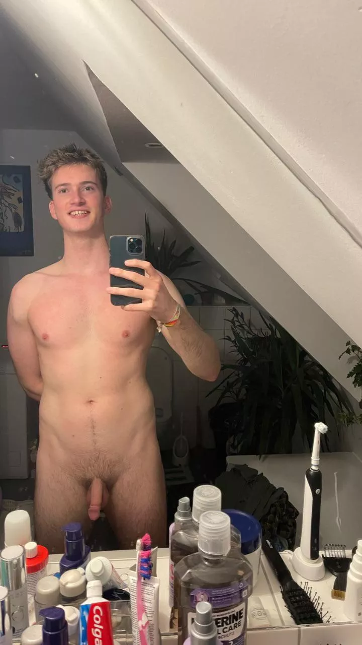 Softie here, cut German dick 🍆