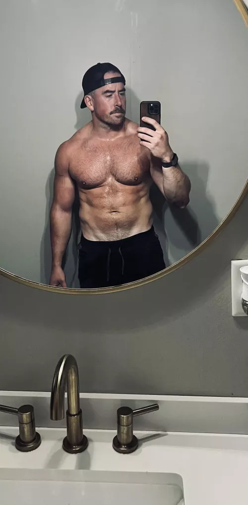 sweaty shoulder sesh