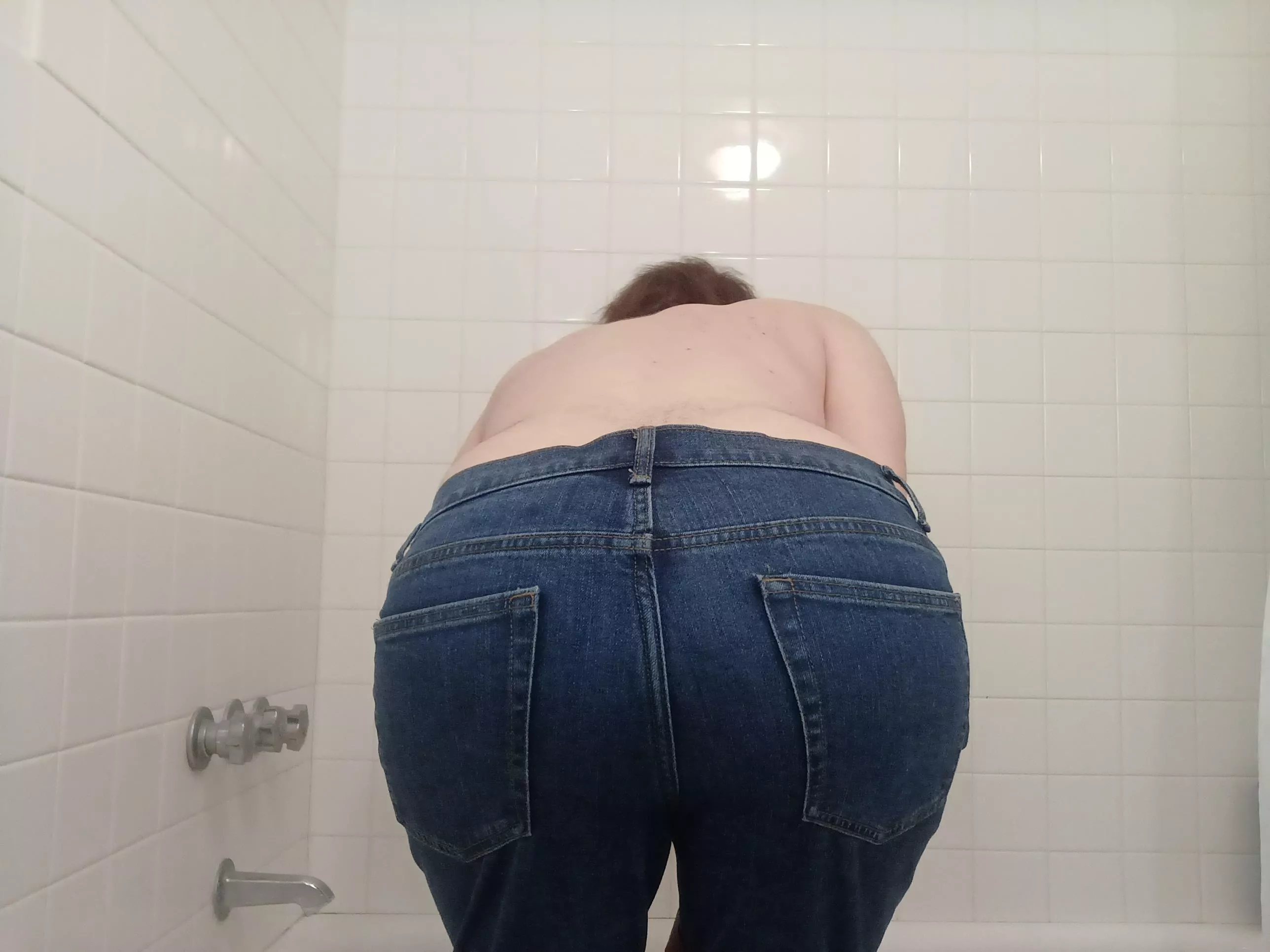 Thick butt in jeans