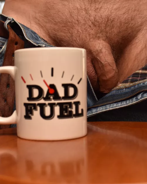 Took the day off to tidy up the house before the kids come home for thanksgiving. Taking a break.