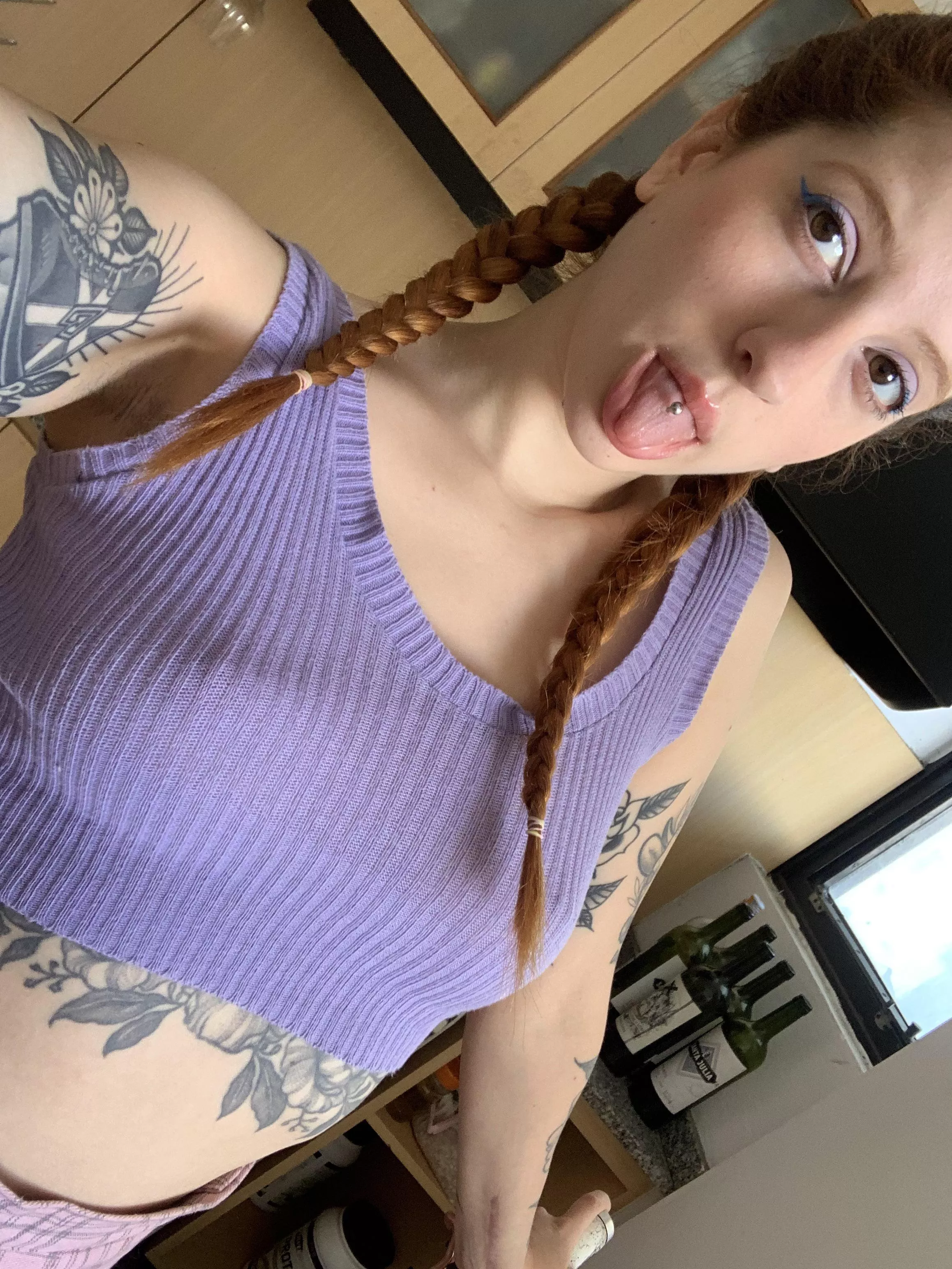 Violet crop top 💜