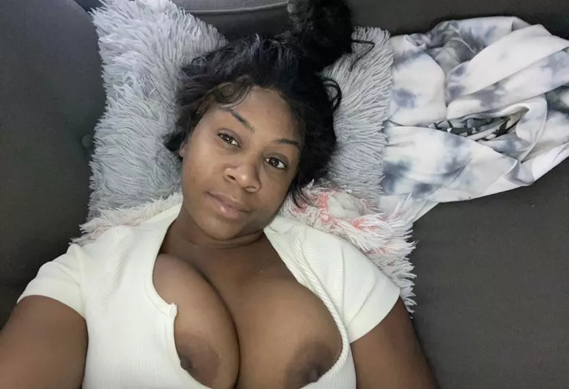 where would you cum first master ? in my n….r face ? or on my n….r tits ? 😽 kik/wickr: yayasonasty