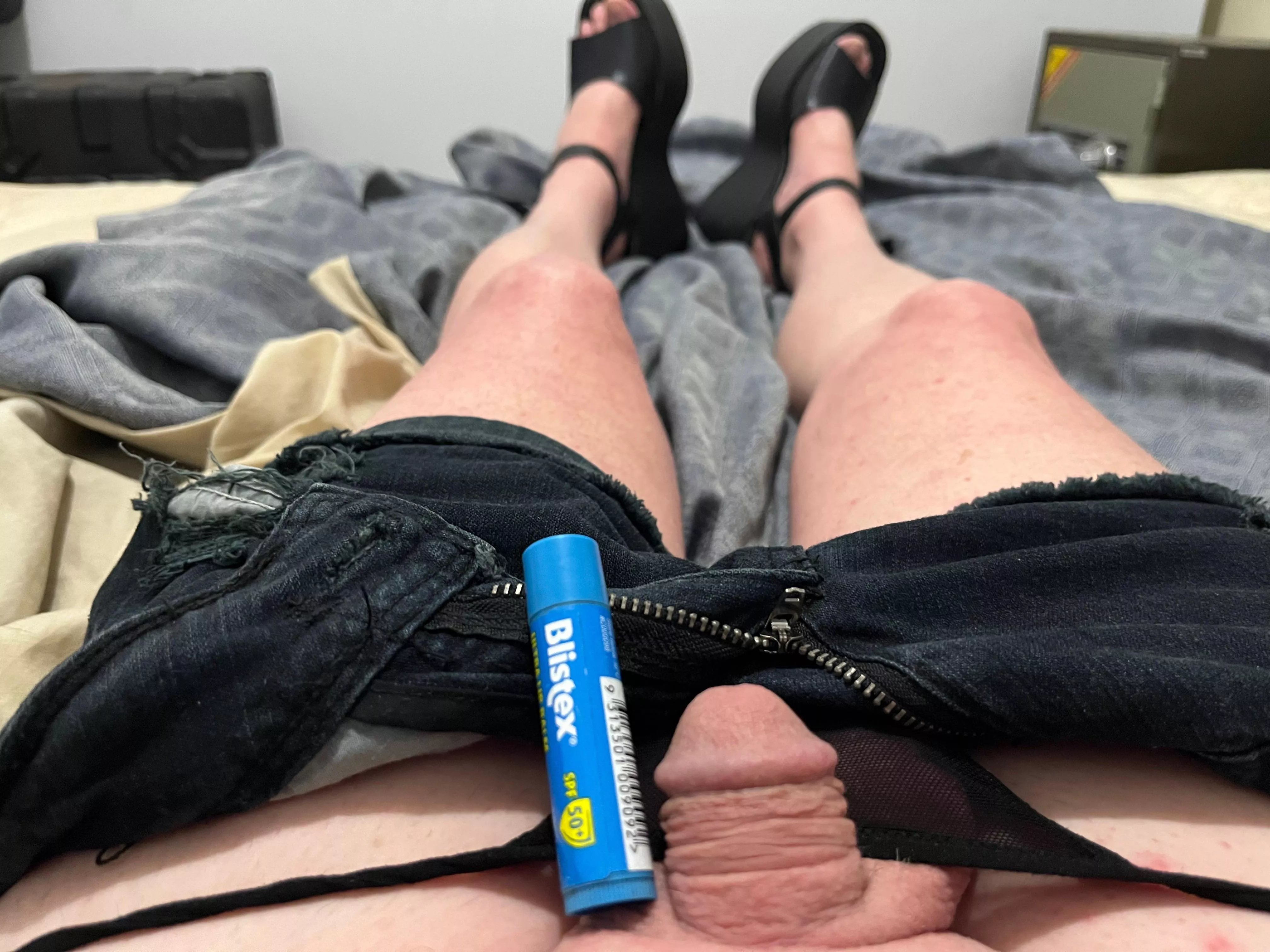 Which one do you want on your lips first 😈