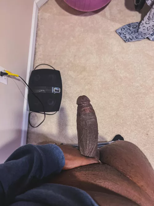 Who enjoys a nice fat cock?!