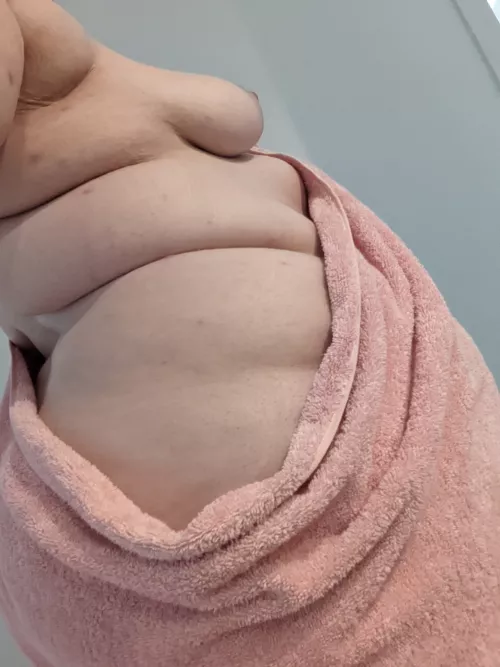 Whole bakery up in here cause I've got all the rolls