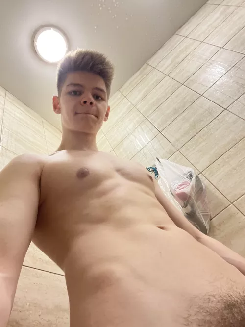 Would you take a shower with me in the gym, huh? 😏