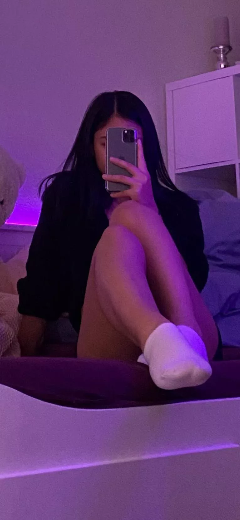 Yes you! Hi 👉🏻👈🏻