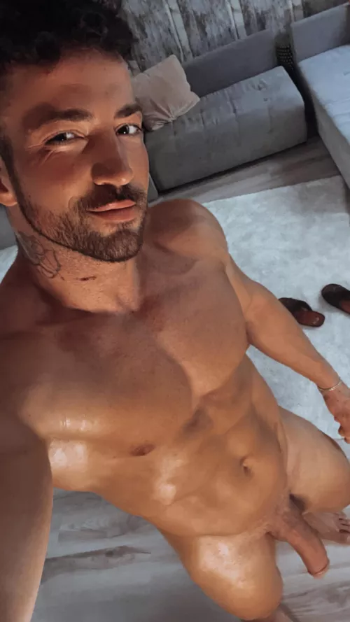 (33) Wanna tan together? I can put your sunscreen on