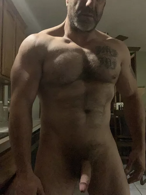 [48] Time for a bourbon 🥃 who wants to join dms open