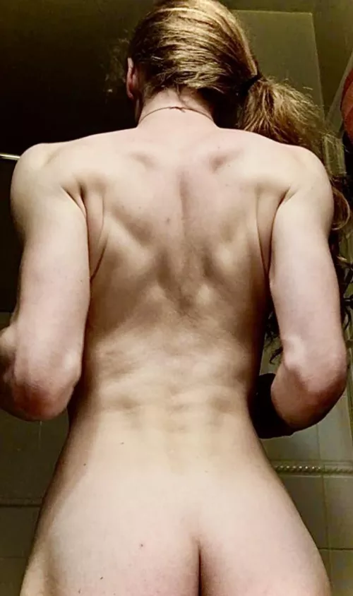 6’2 trans girl domme