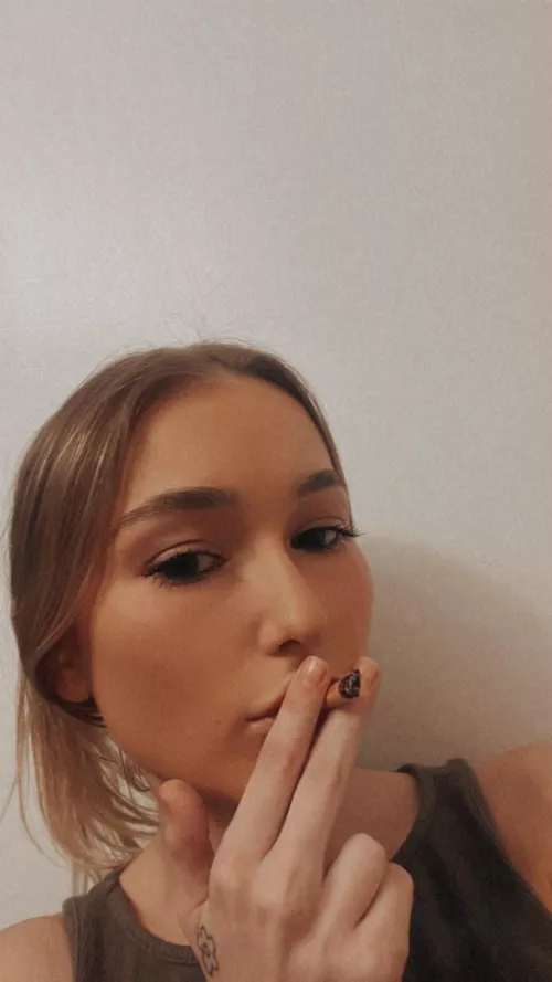 am i cute enough to smoke with ?