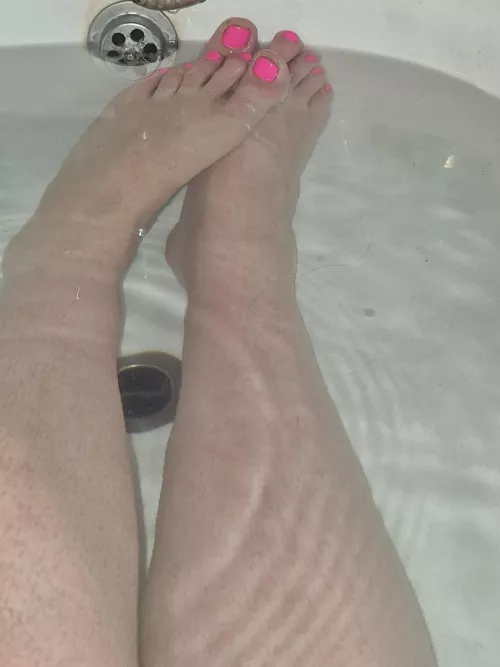 Bath toes