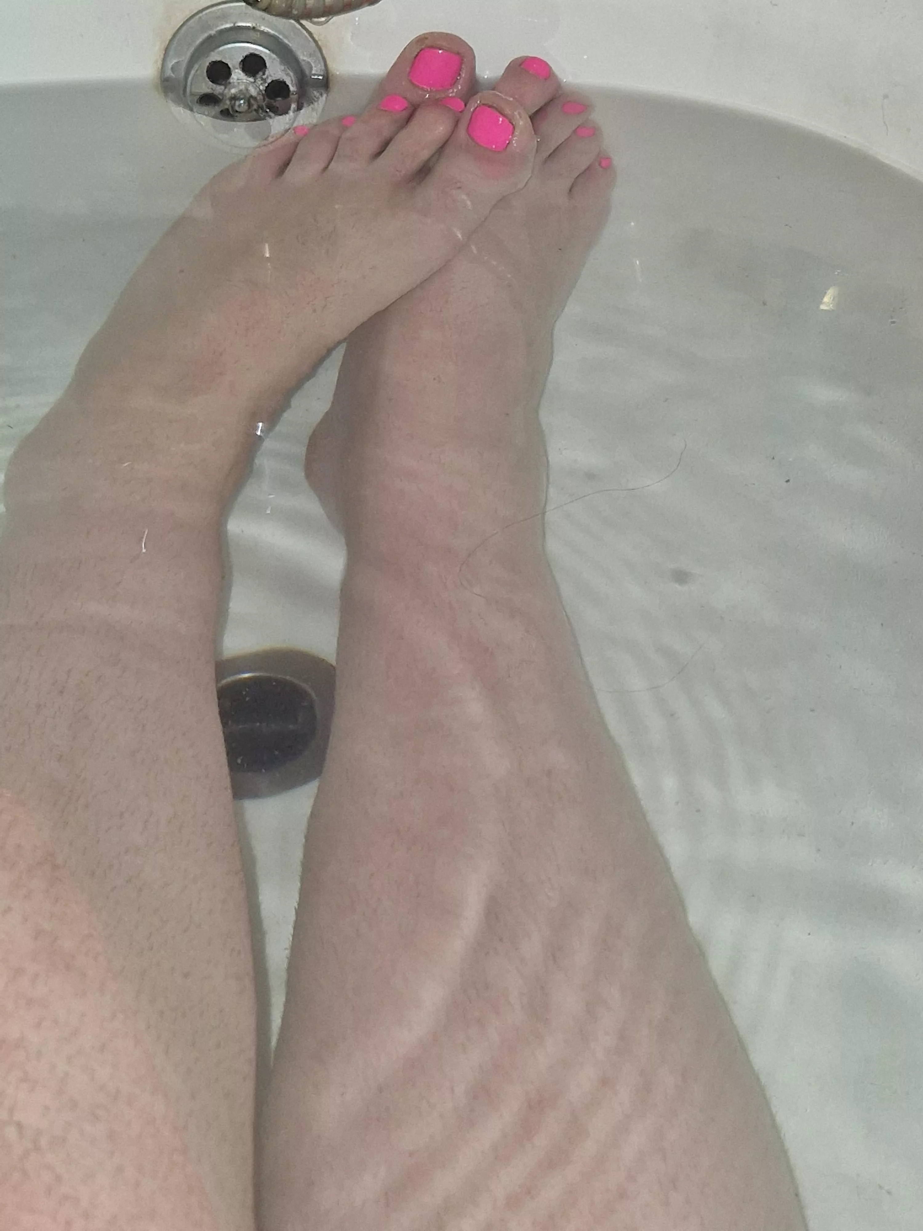 Bath toes