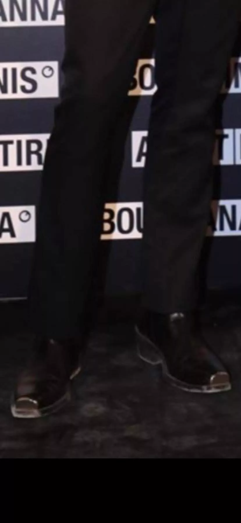 Can anyone identify these or similar? Thanks!