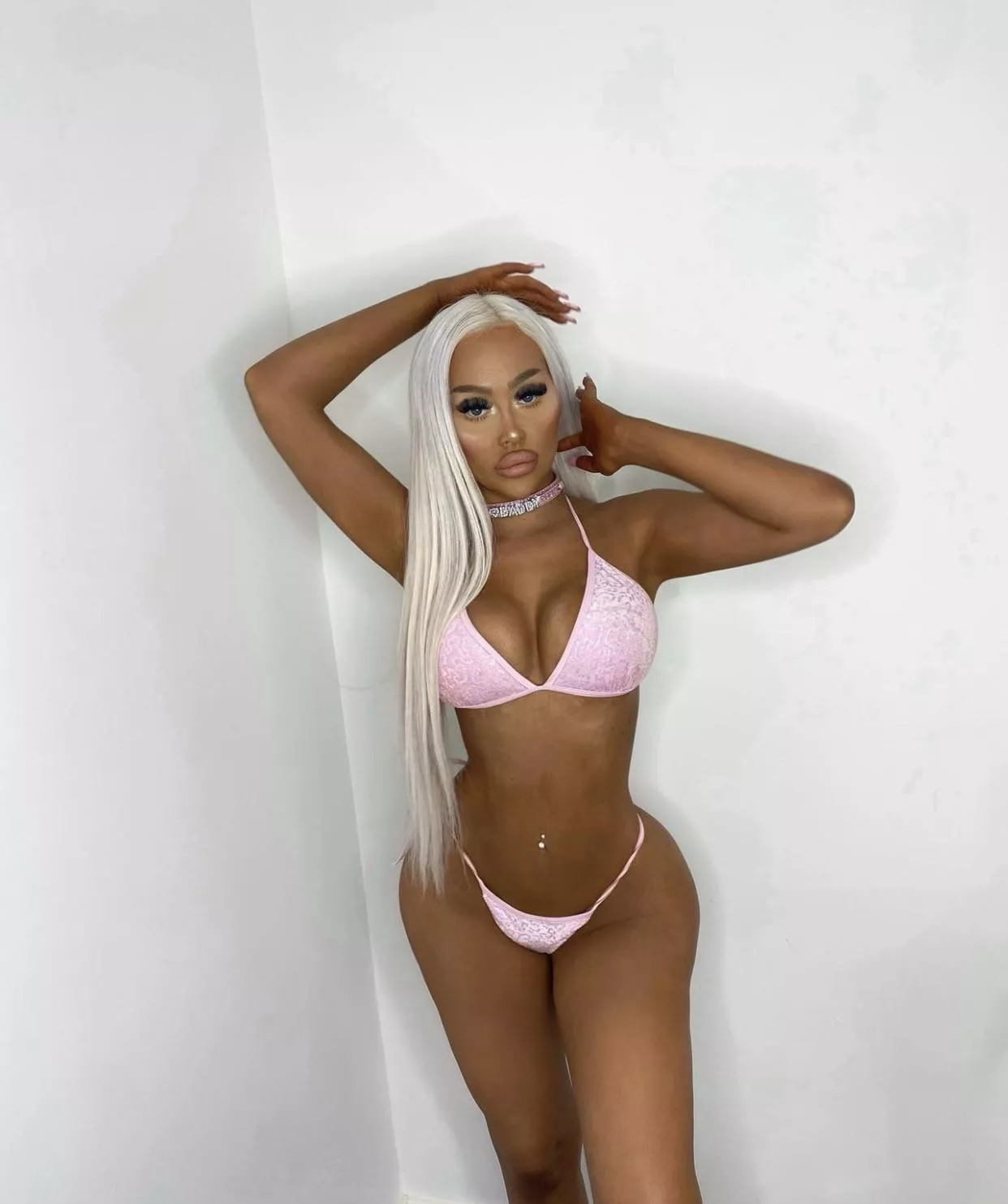 Can I be your bimbo daddy 💕