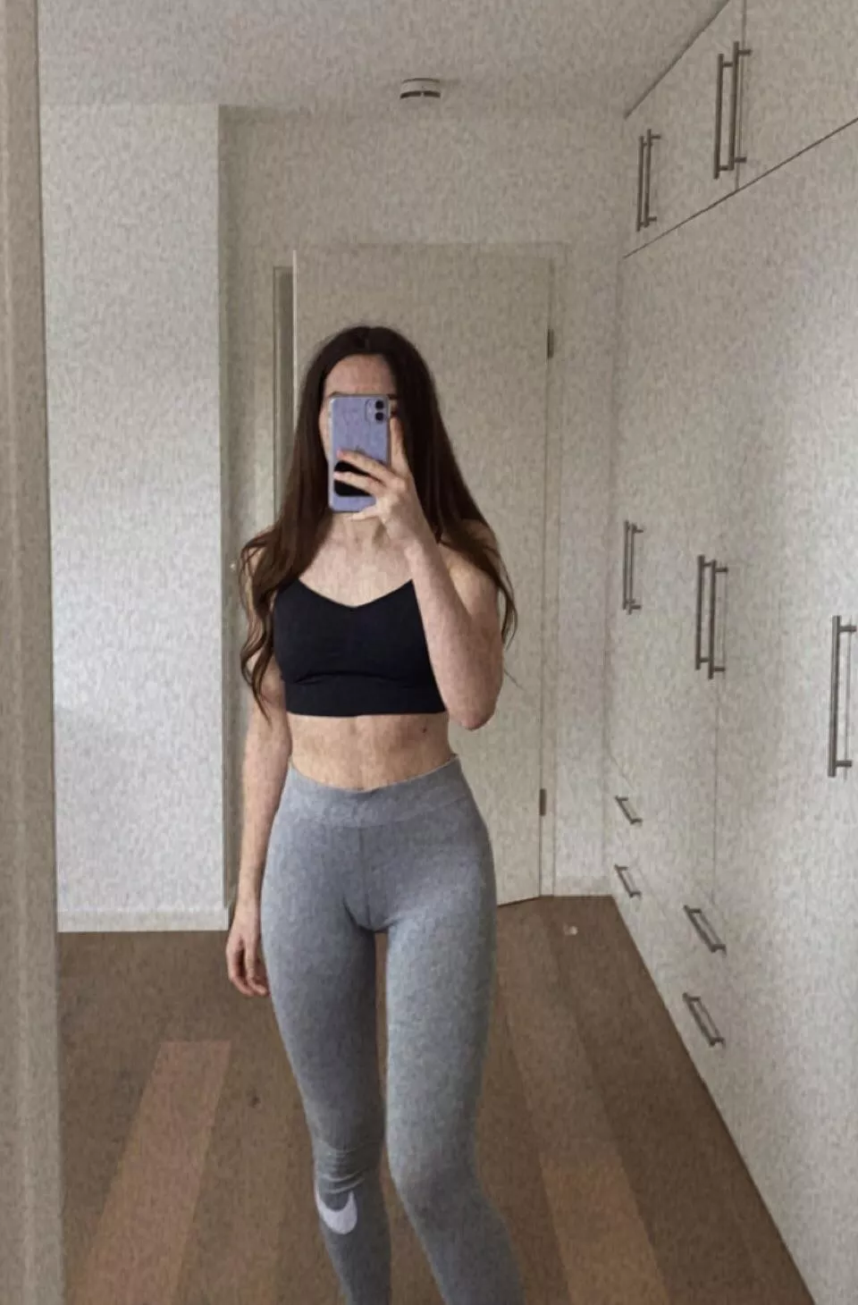 Do you think this leggings makes my little pvssy a camel toe?