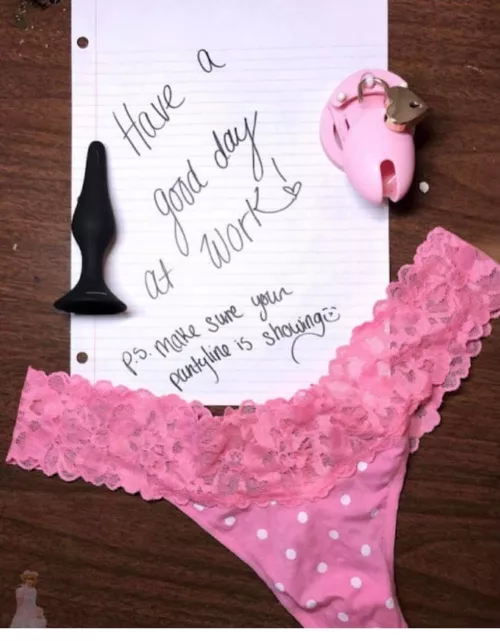 Get Your Choirs Done & Show Your Pantyline SissyBitches!💋🥰😜