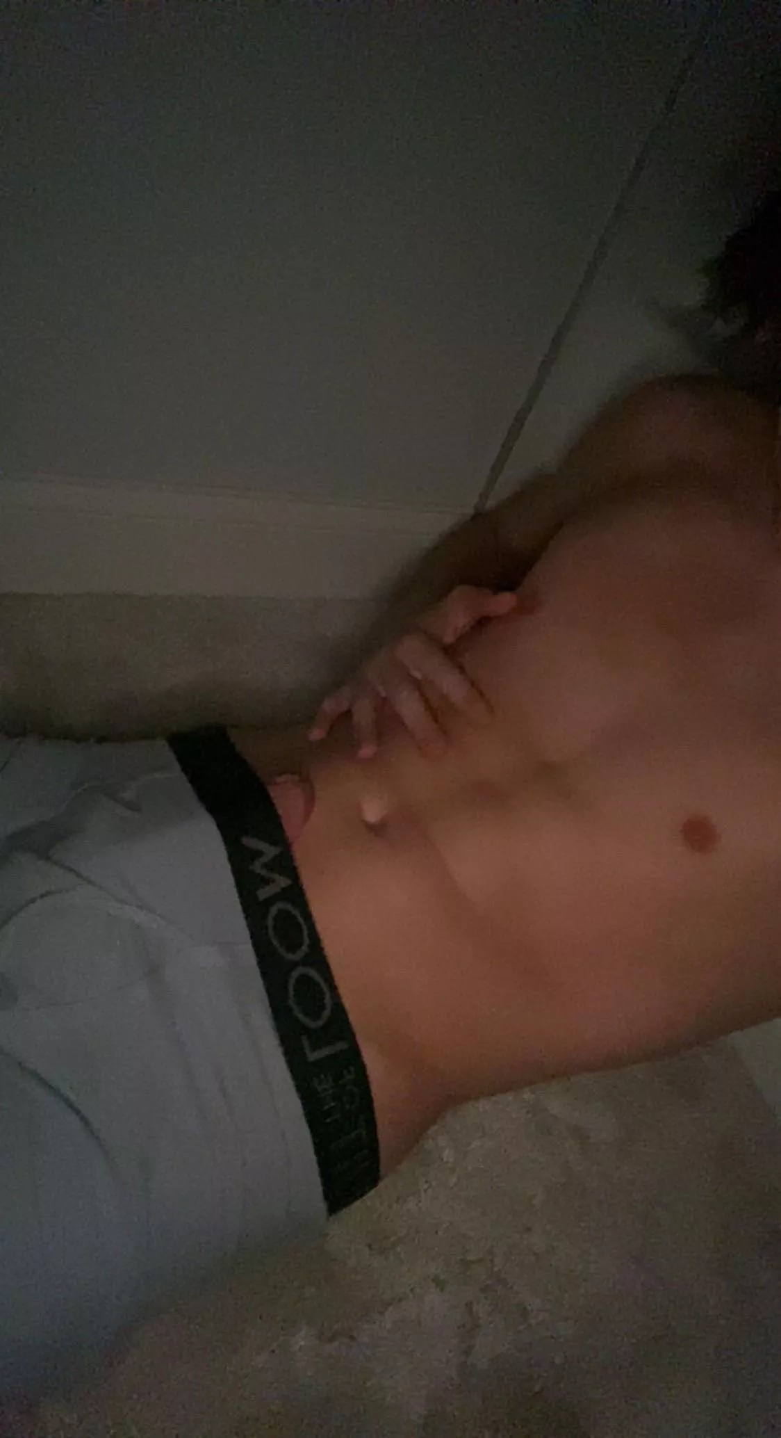 give it a goodnight kiss 😘