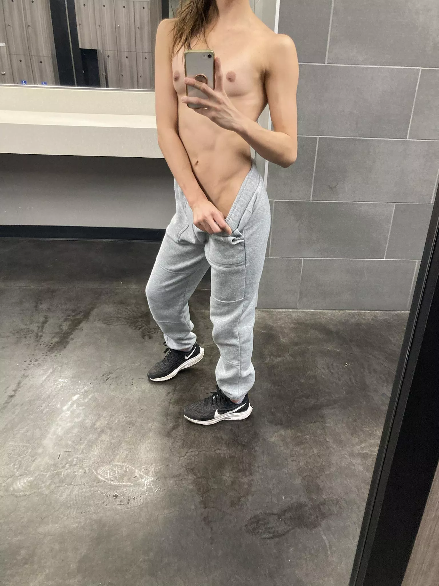 Gym selfie is a little risky...