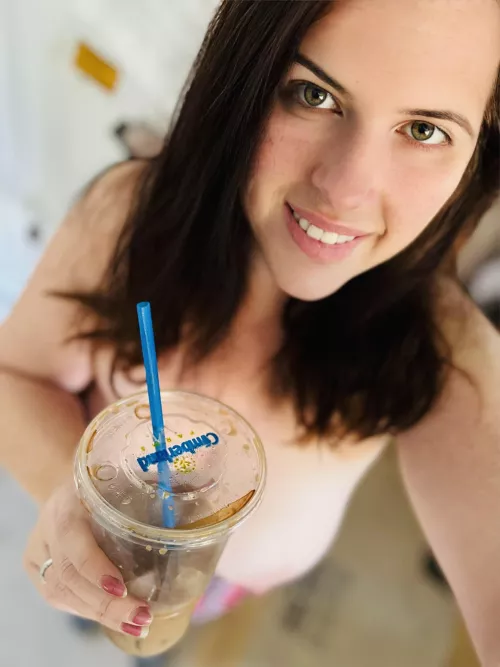 Happy thanksgiving coffee lovers. I’ll be in the er working till 3 and them turkey for me 😊🦃