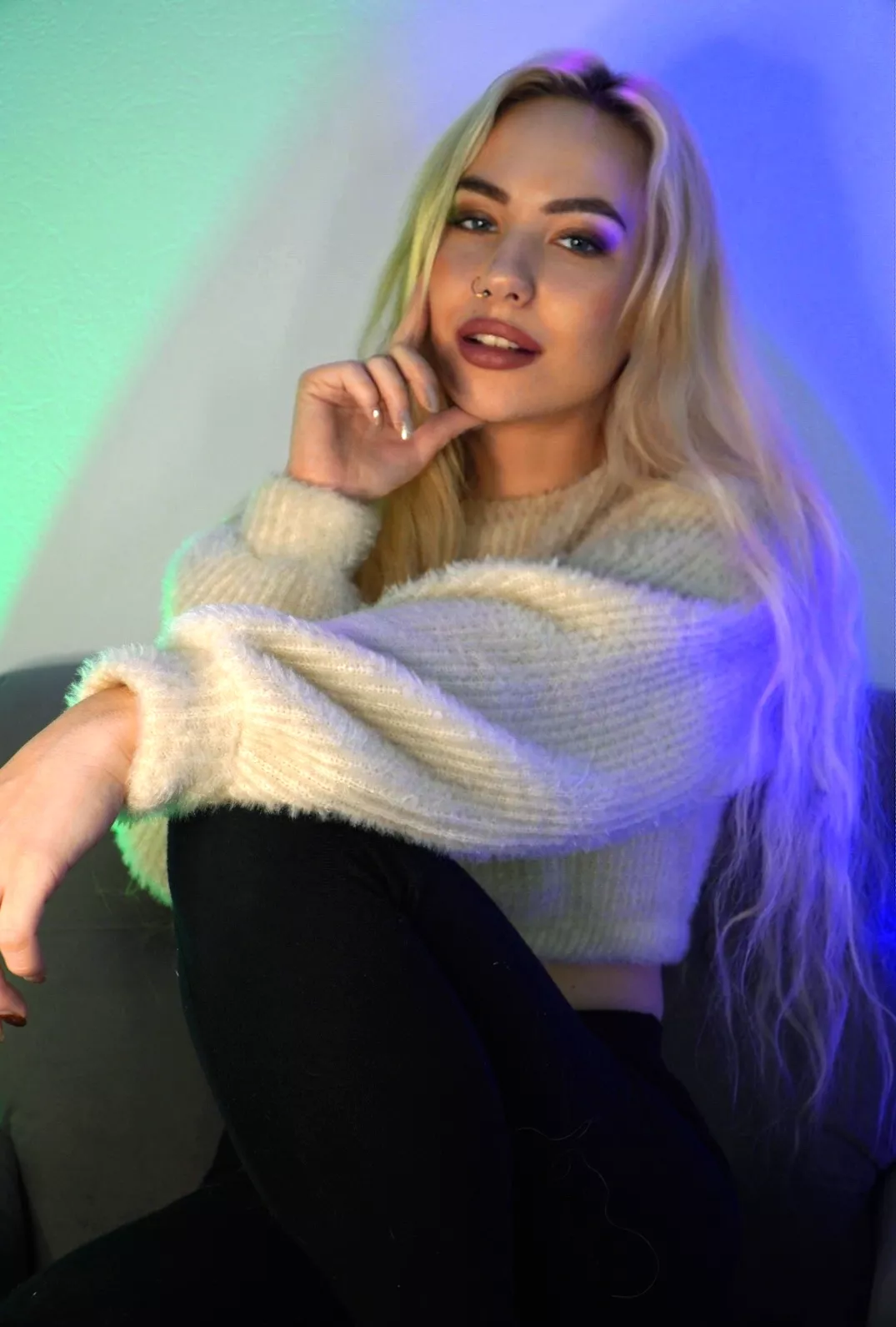 How can you be so beautiful?