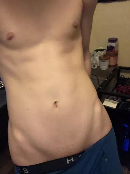 I hope you like my twink body🥺