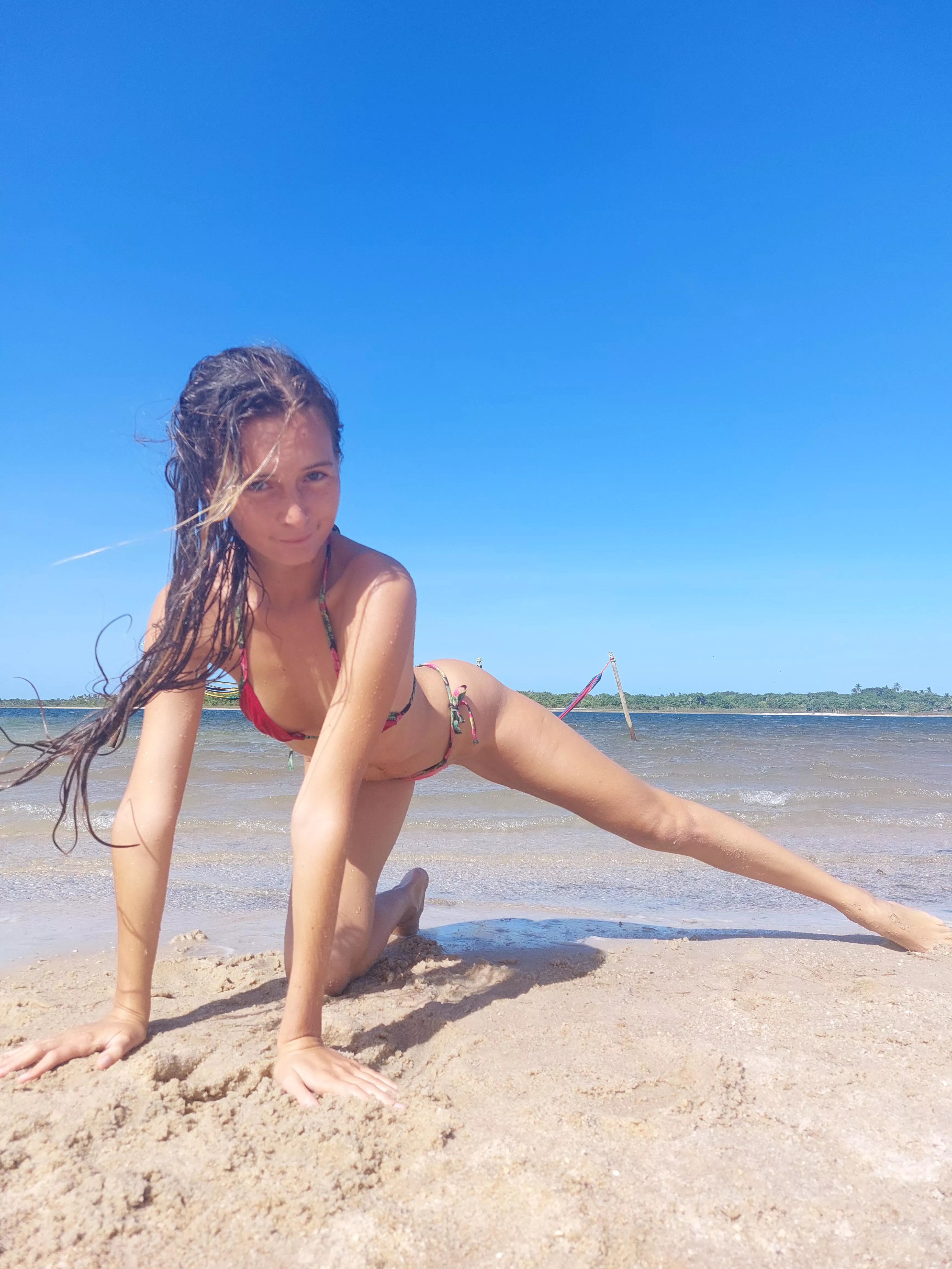 I will make u crazy about me🥰 see my pussy please👅