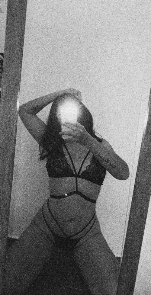 Im looking for new sissy’s to train, say ME if you dare 💅🏼🔥