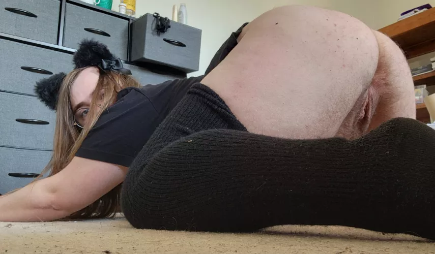 is this how u want me, master??