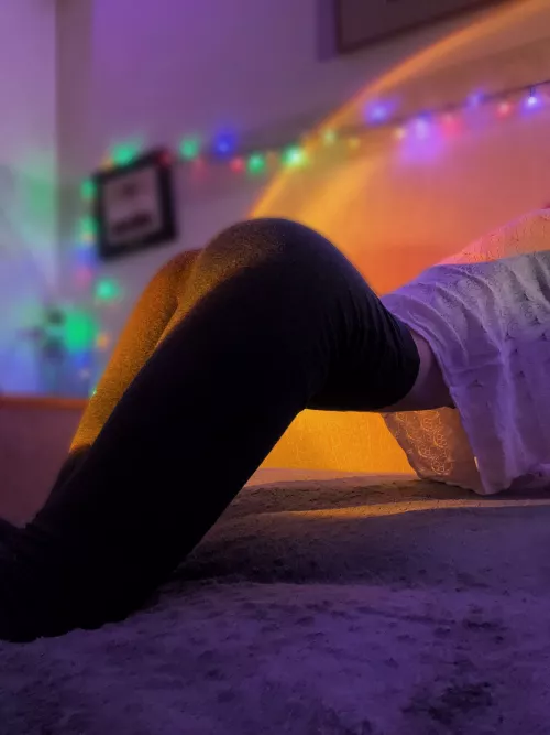 It's not much of a workout. It's more like posing my ass