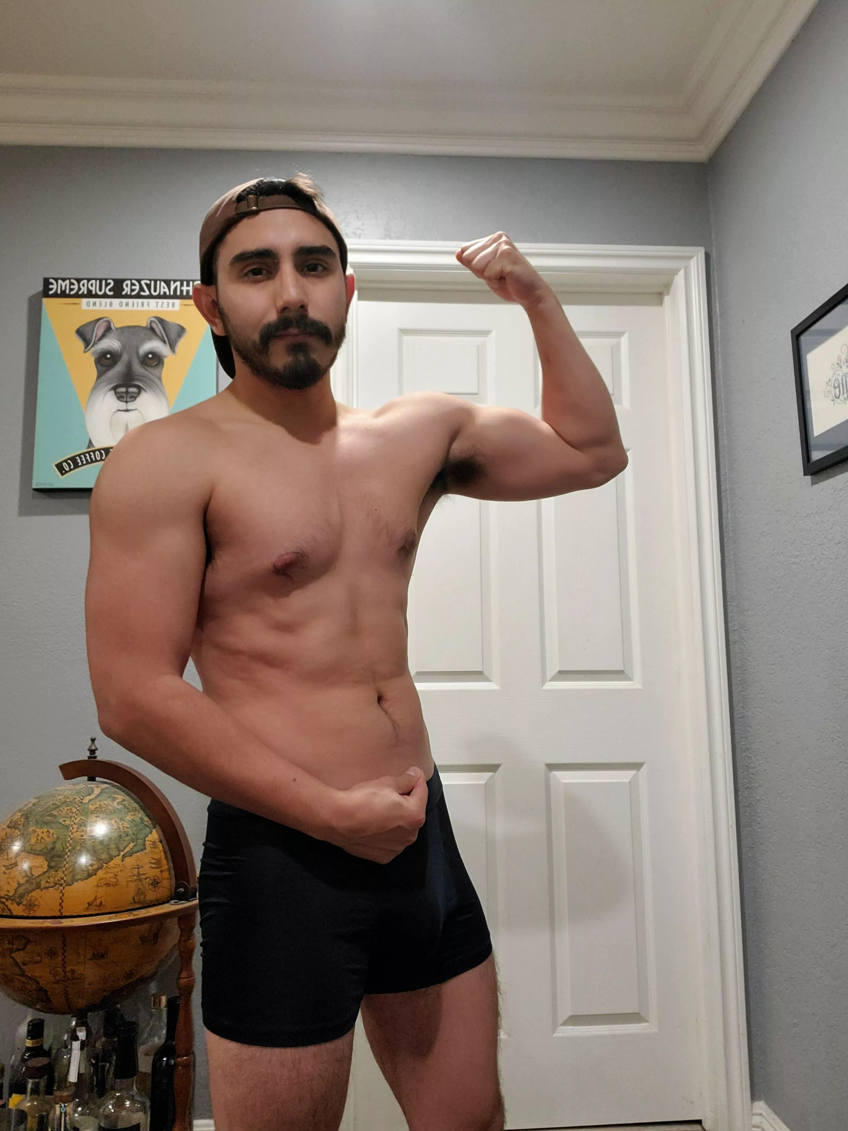 just PR'd 225 on bench today! 🙏