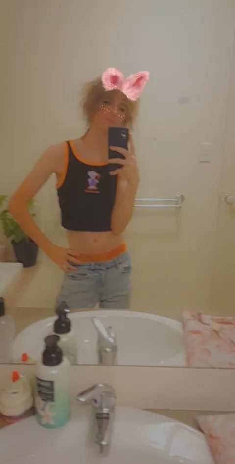 Last pic of me aftwe the shower