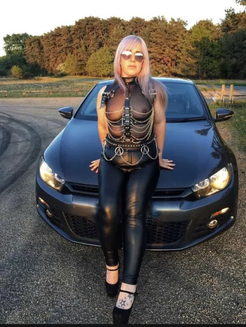 Let’s go for a drive😈