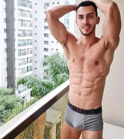 my Armpits or my Muscles ?