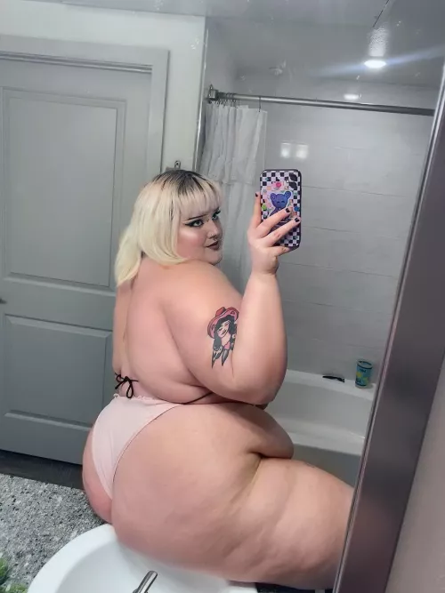 my ass needs your face under it (;