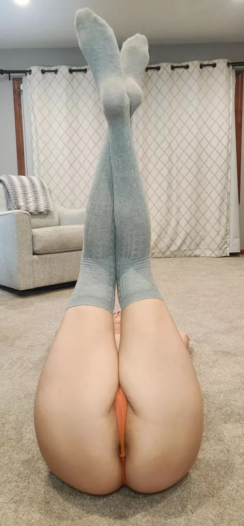 My holes are waiting for you.[F]