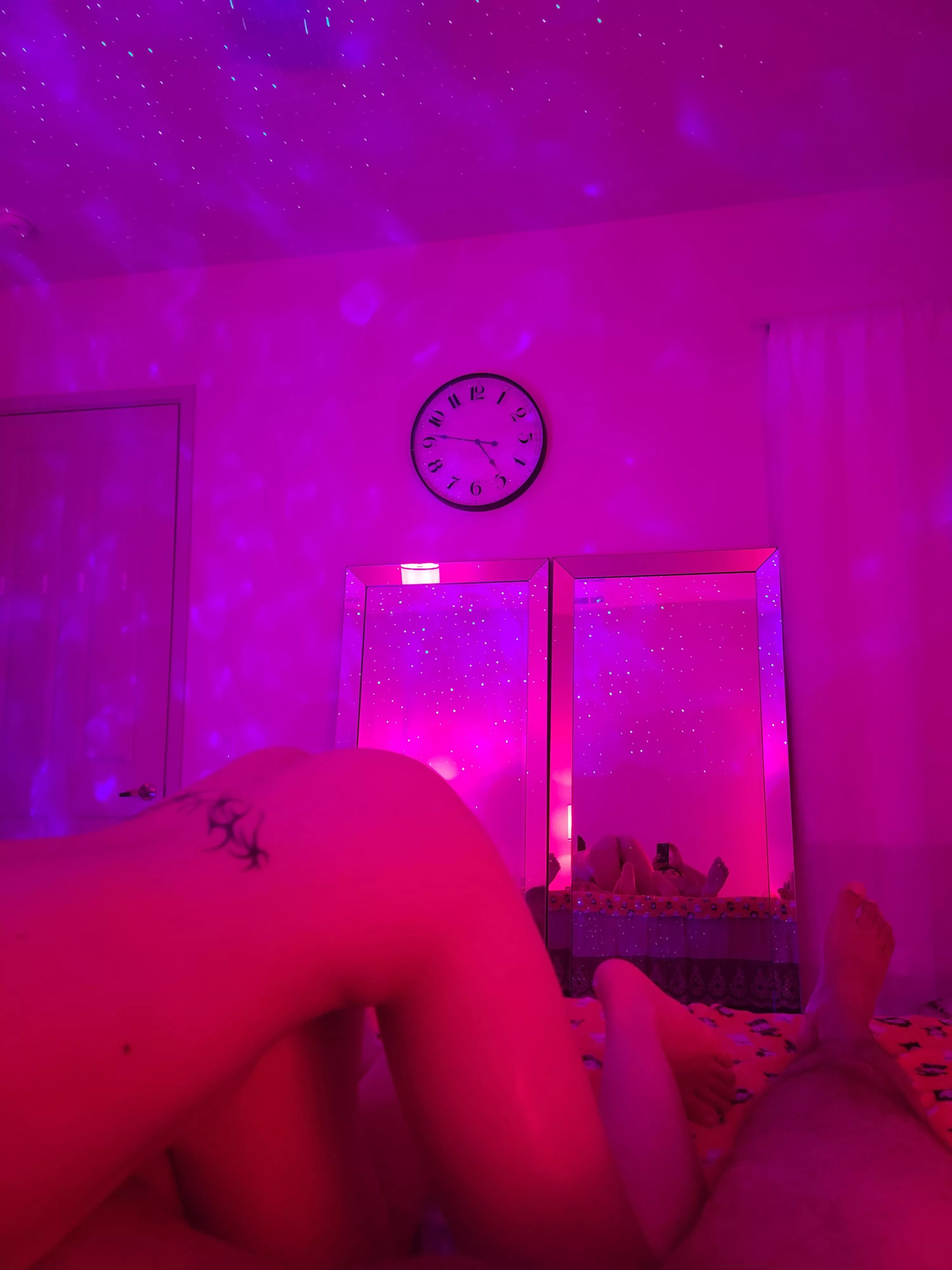 Recharging before round 2 - I love watching her ass in the mirror!