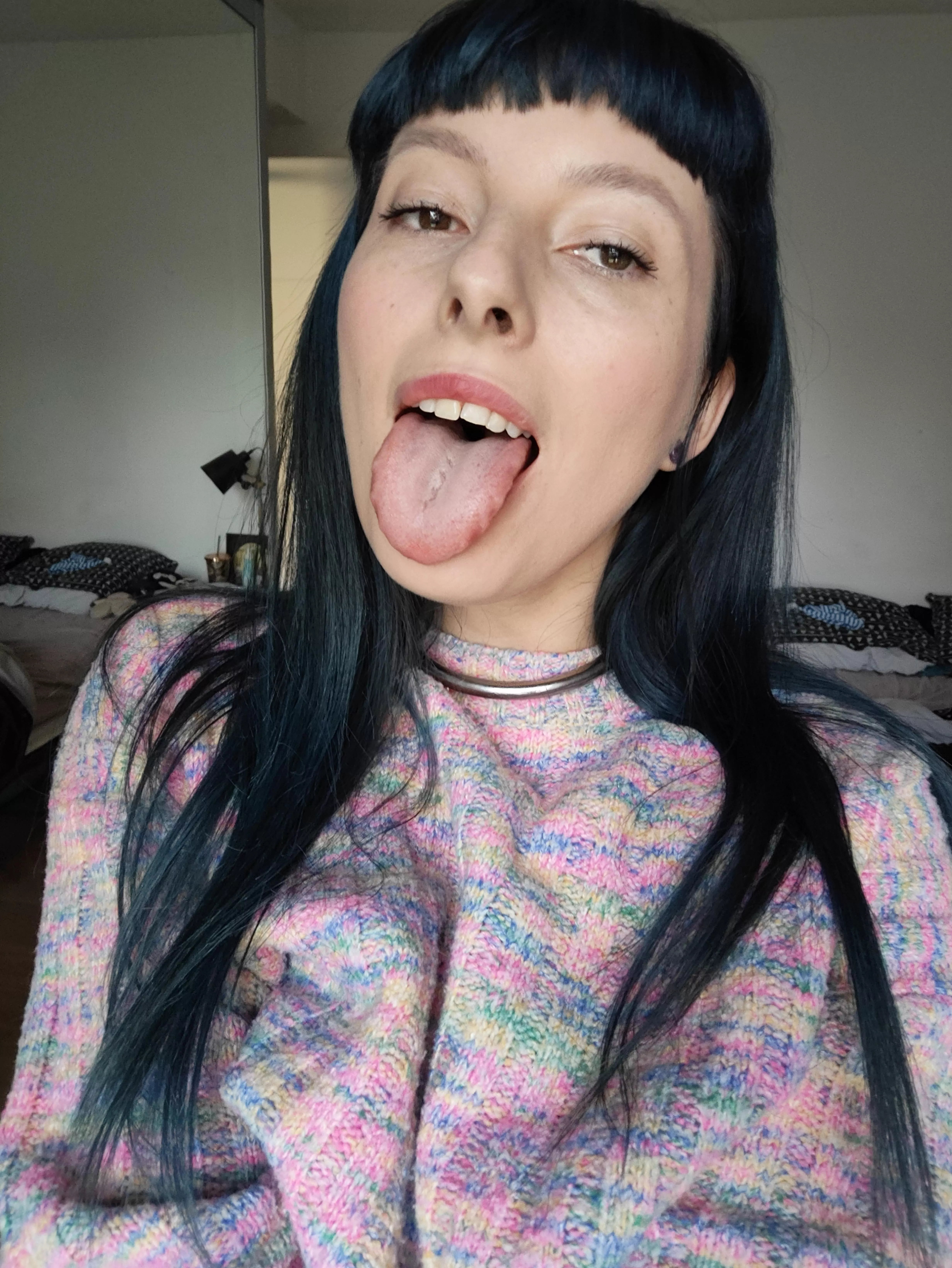 Say Hi if you noticed me ♡