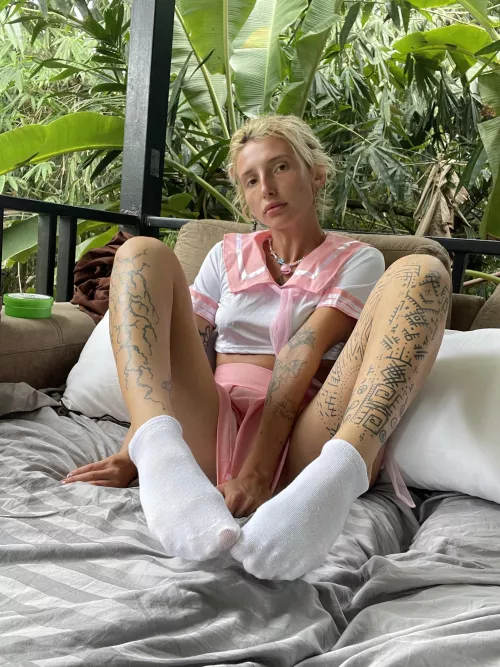 school girl 👧🏼💖