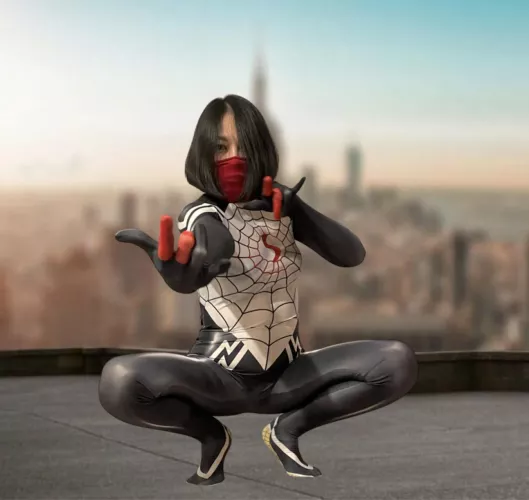 SILK / Cindy Moon cosplay by aznheroine