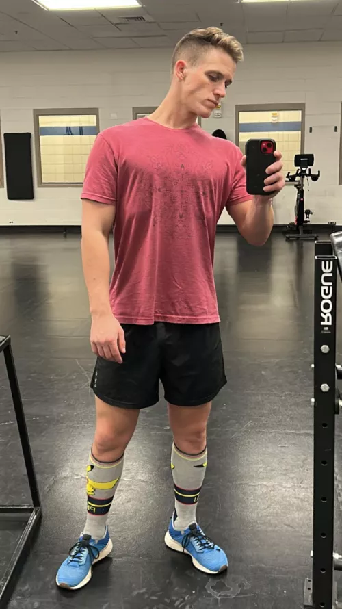Some peak gym fashion for you guys. Featuring: Pikachu socks